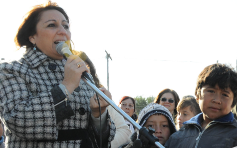 Mónica Fein en barrio Las Flores