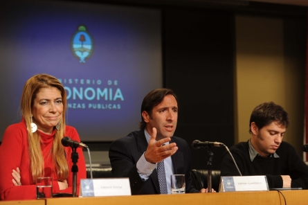 Lorenzino, Giorgi y Kiccillof en la conferencia de prensa
