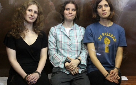 Pussy Riot durante el juicio