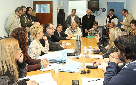 Taxistas en el Concejo Municipal de Rosario