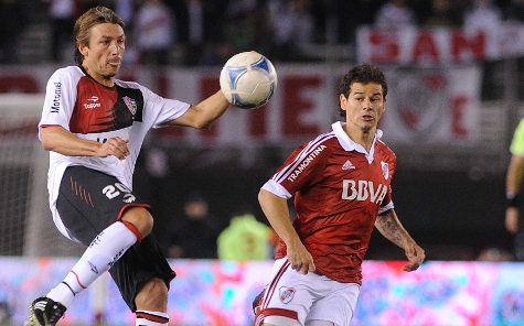 River empató con Newells'